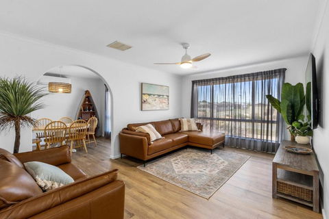 Percys Beach House Moonta Bay - Tourism Caloundra 0