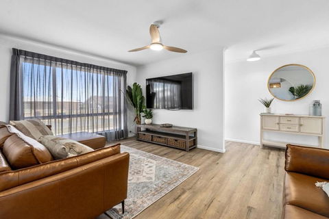 Percys Beach House Moonta Bay - Tourism Caloundra 2