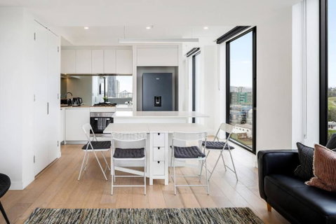 Perfect Haven In Spring Hill 2B1B And Parking - Tourism Caloundra 1