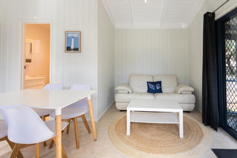 Pet Friendly On The Great Ocean Road - Tourism Caloundra 0