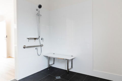Petrie Mill Motel - Tourism Caloundra 1