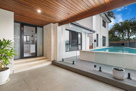 Pool House Hideaway - Tourism Caloundra 0