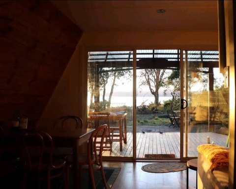 Poppies Retreat - Tourism Caloundra 1