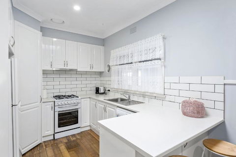 Portside Rest - Tourism Caloundra 2