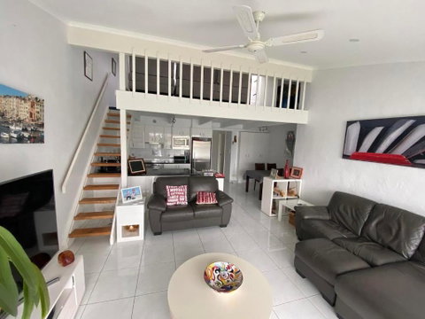 Port Lincoln Marina Waterfront Apartment - Tourism Caloundra 0