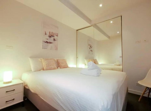 PR126-1 BR Comfy Stay Next To Station With FREE Parking - Tourism Caloundra 0