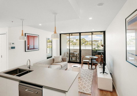 Rambla At Perry House - Tourism Caloundra 2