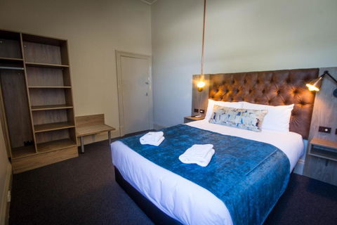 Pretoria Hotel - Tourism Caloundra 3