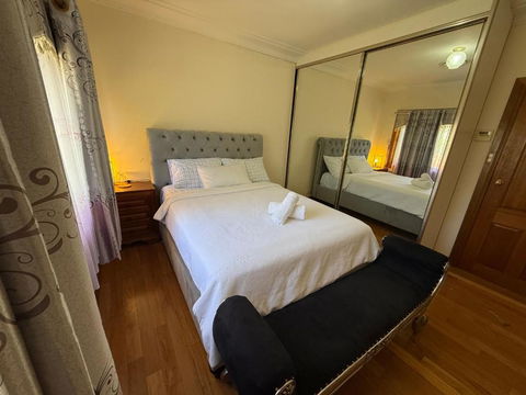 Private House - Tourism Caloundra 0