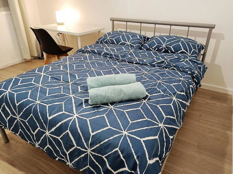 PROMO 2-Bedroom Villa Next To Train Station, FREE PARKING - Tourism Caloundra 0