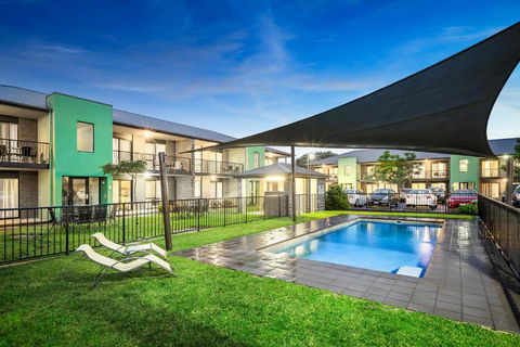 Quest Sale - Tourism Caloundra 0