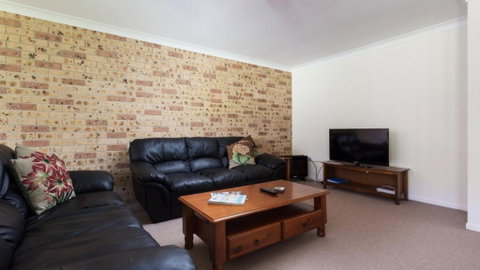 Quiet And Private Duplex - Tourism Caloundra 3