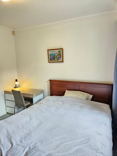 Quiet Secure Cozy Private Room For 3 Month Stay Minimum - Tourism Caloundra 3