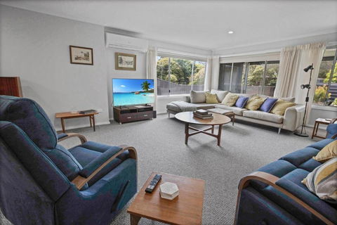 Raymond Island Retreat - Tourism Caloundra 0