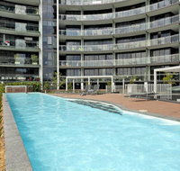 Astra Apartments Canberra - Manhattan - Tourism Caloundra