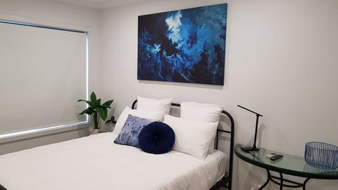 At Home Apartments - Tourism Caloundra 2