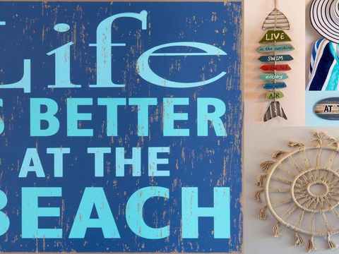 At The Beach - Kiama Surf Beach At Your Doorstep - Tourism Caloundra 0