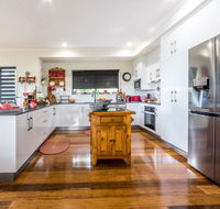 Austinmer - Cannonvale - Tourism Caloundra