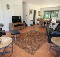 Avignon In Bright - Tourism Caloundra