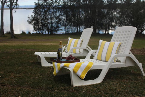 B & B On The Water - Tourism Caloundra 1