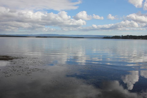 B & B On The Water - Tourism Caloundra 0