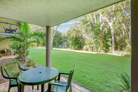 Baden 35 - Rainbow Shores, Walk To Beach, Pools, Tennis Court - Tourism Caloundra 2