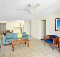 Baden 62 - Rainbow Shores Beach Escape Air con Pool All beds made - Tourism Caloundra