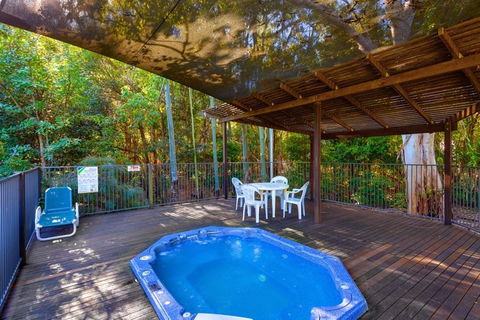Baden 90 - Rainbow Shores, Resort Unit, Pools, Tennis Court, Walk To Beach - Tourism Caloundra 1