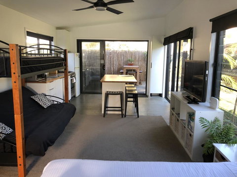 Bali In Berrara - Tourism Caloundra 3