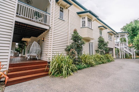 Balmoral Queenslander - Tourism Caloundra 1