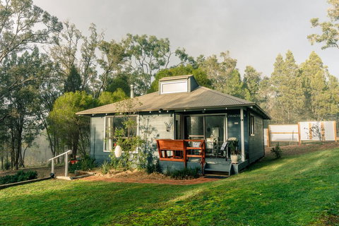 Bandalong Cottages - Tourism Caloundra 3