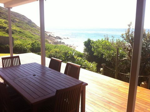 BANGALEE - Tourism Caloundra 1