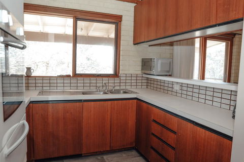 Banksia Beach House - Tourism Caloundra 2