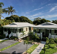 Barney Beach Accommodation - Tourism Caloundra