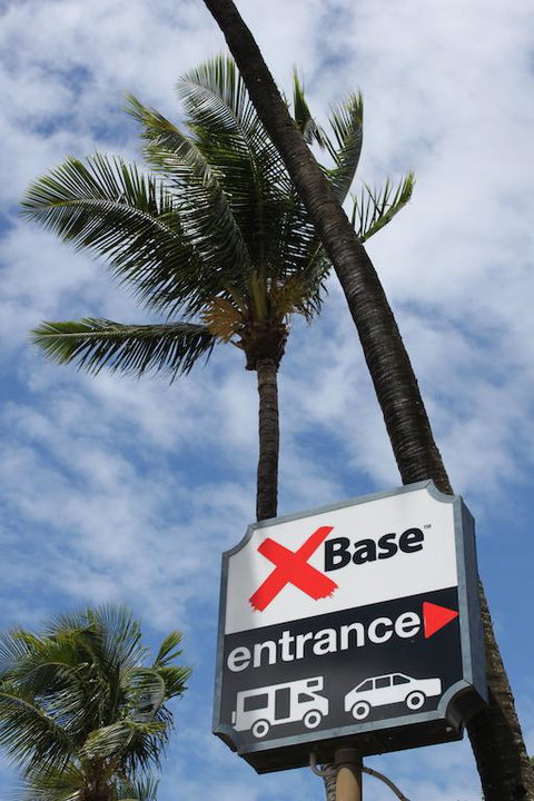 Base Airlie Beach - Tourism Caloundra 3