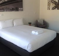 Bass and Flinders Motor Inn - Tourism Caloundra