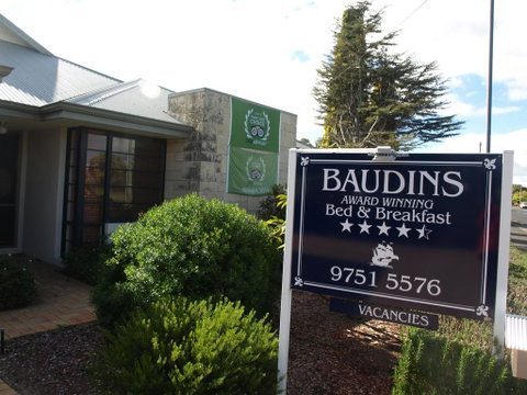 Baudins Of Busselton Bed And Breakfast - Tourism Caloundra 1