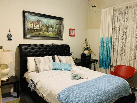 Bawlyn Room - Tourism Caloundra 0