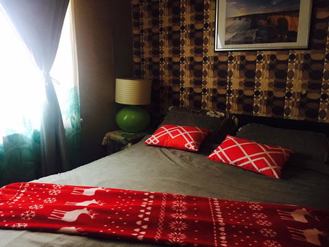Bawlyn Room - Tourism Caloundra 2