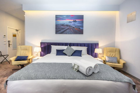 Bay Of Fires Apartments - Tourism Caloundra 3