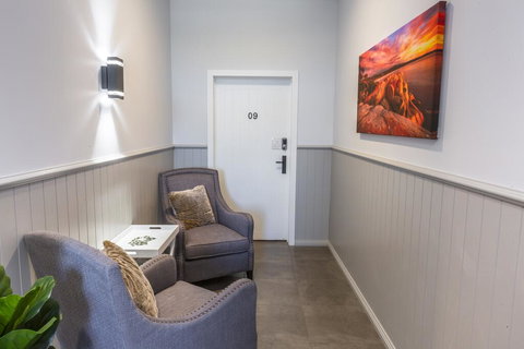 Bay Of Fires Apartments - Tourism Caloundra 2