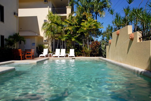 Bay Village Tropical Retreat & Apartments - Tourism Caloundra 1