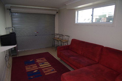 Beach Club 1, 5 Gowing Street - Tourism Caloundra 1