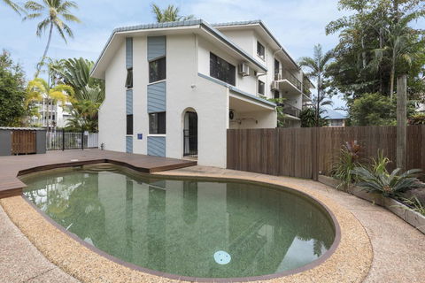 Beachcomber 3 - Tourism Caloundra 2