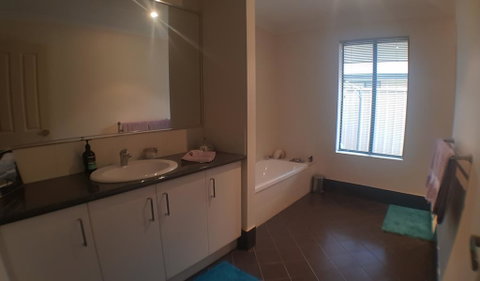 Beachfields Guest House Busselton - Tourism Caloundra 3