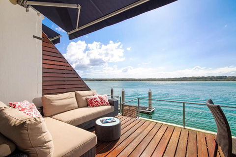 Riverfront Apartment, Perfect Location - Tourism Caloundra 3