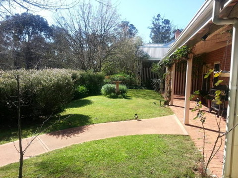Redgum Hill Country Retreat - Tourism Caloundra 2