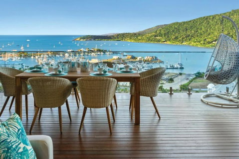 Relax & Daydream At 2 Elementa - Tourism Caloundra 2