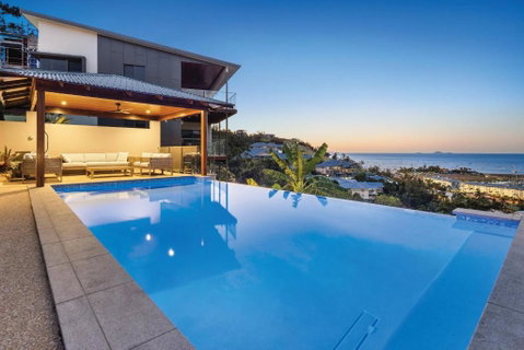 Relax & Daydream At 2 Elementa - Tourism Caloundra 0