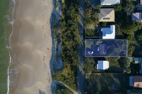 Relax On Rickman - Tourism Caloundra 0
